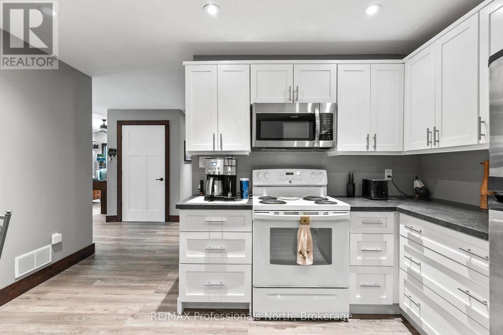 1167 Eagle Lake Road, Dysart Et Al, Ontario  K0M 1S0 - Photo 29 - X12875910