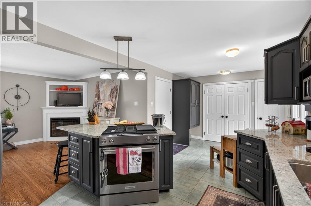 484 Concession 11 Road E, Flamborough, Ontario  L8B 1J1 - Photo 10 - 40812966