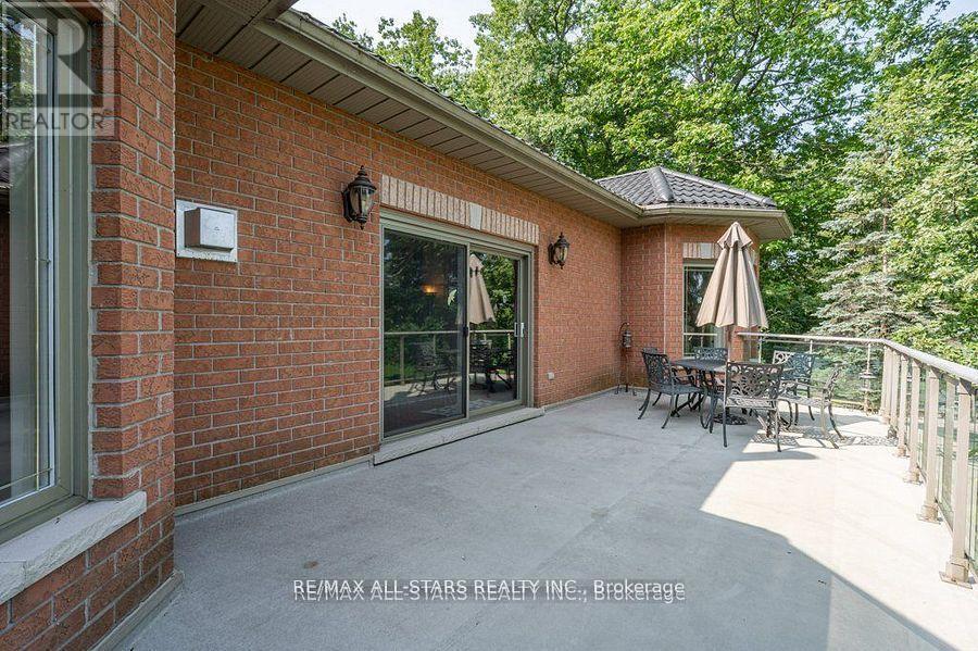 182 Charlore Park Drive, Kawartha Lakes, Ontario  K0L 2W0 - Photo 34 - X12892954