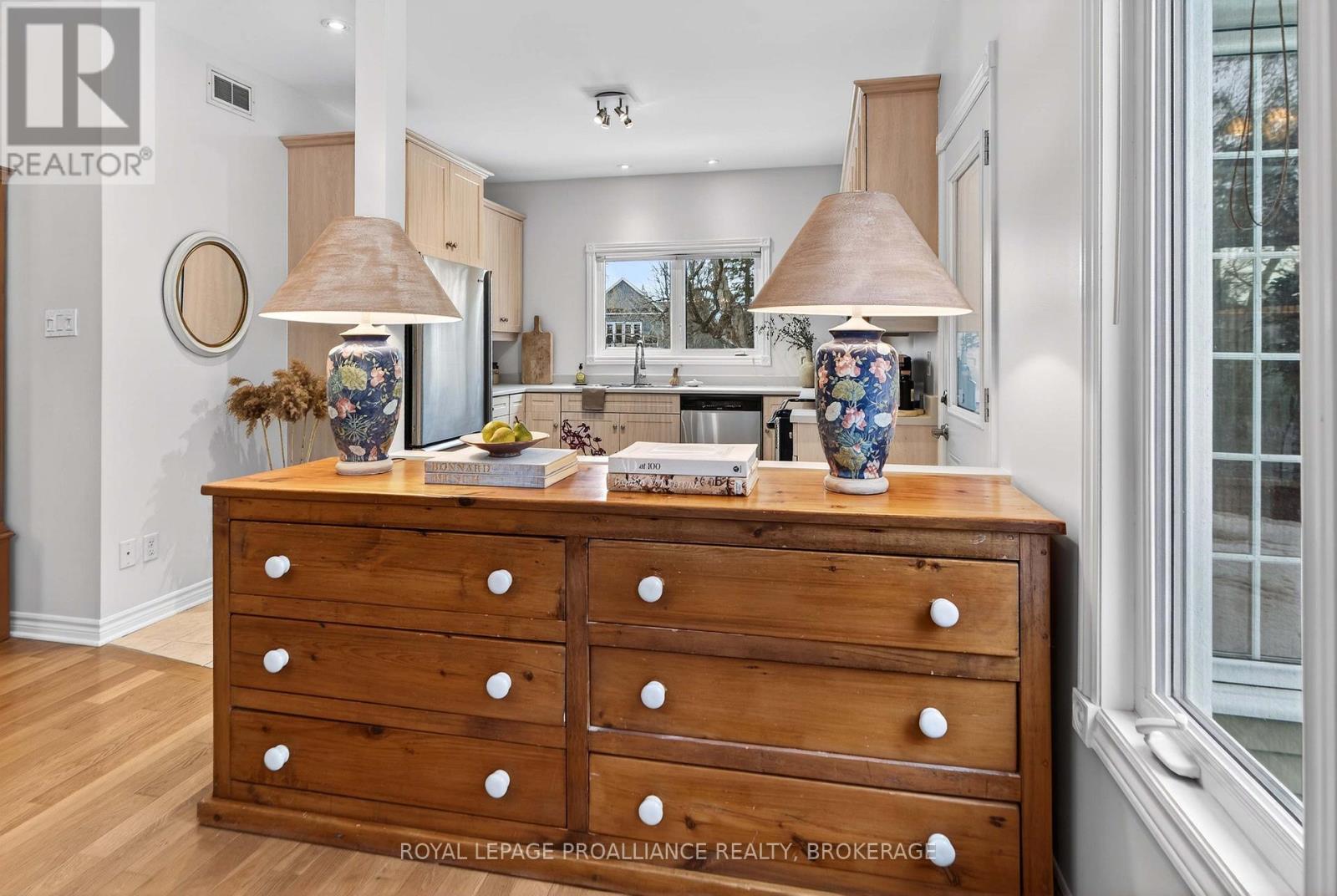 25 George Street E, Westport, Ontario  K0G 1X0 - Photo 21 - X12892940