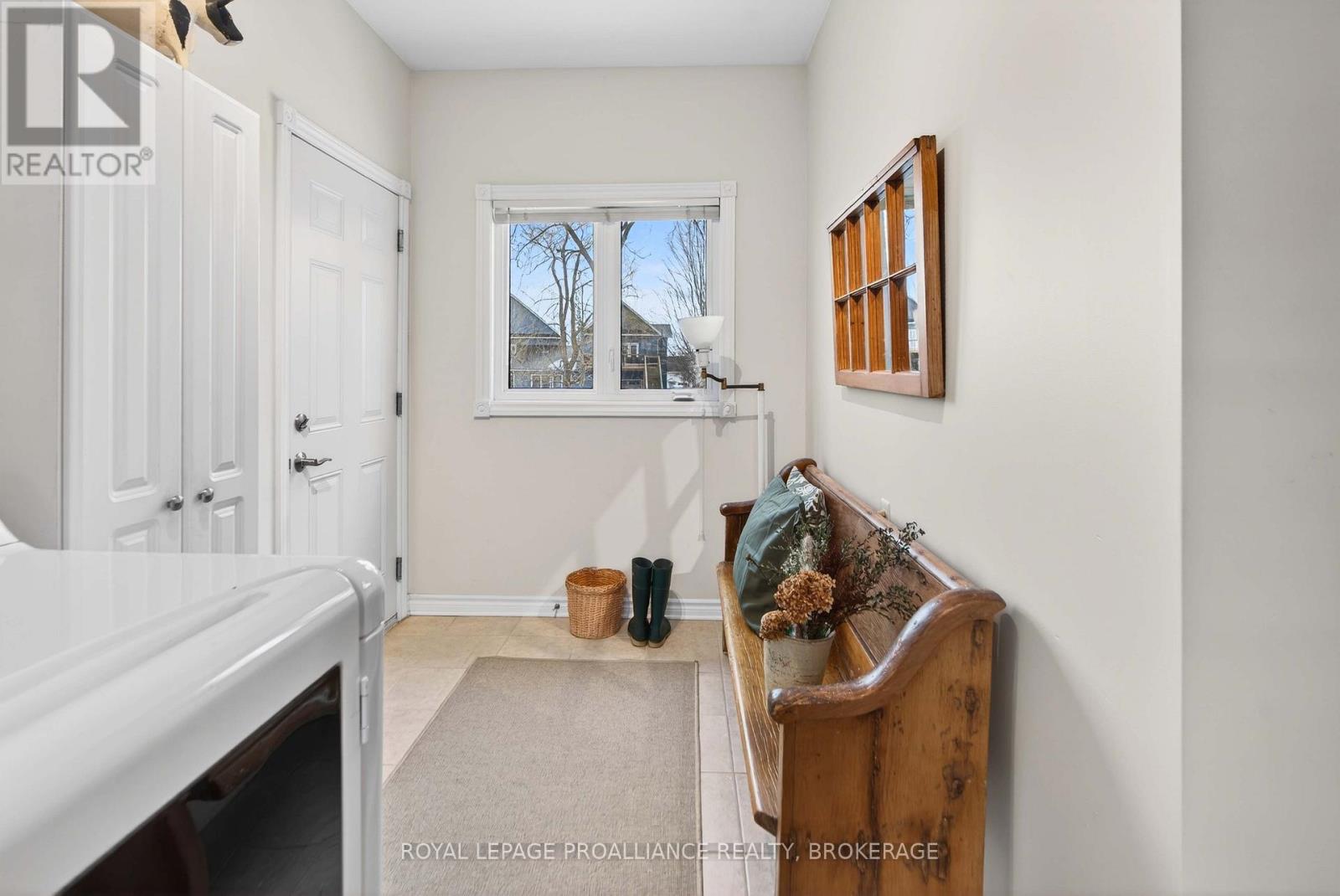 25 George Street E, Westport, Ontario  K0G 1X0 - Photo 29 - X12892940