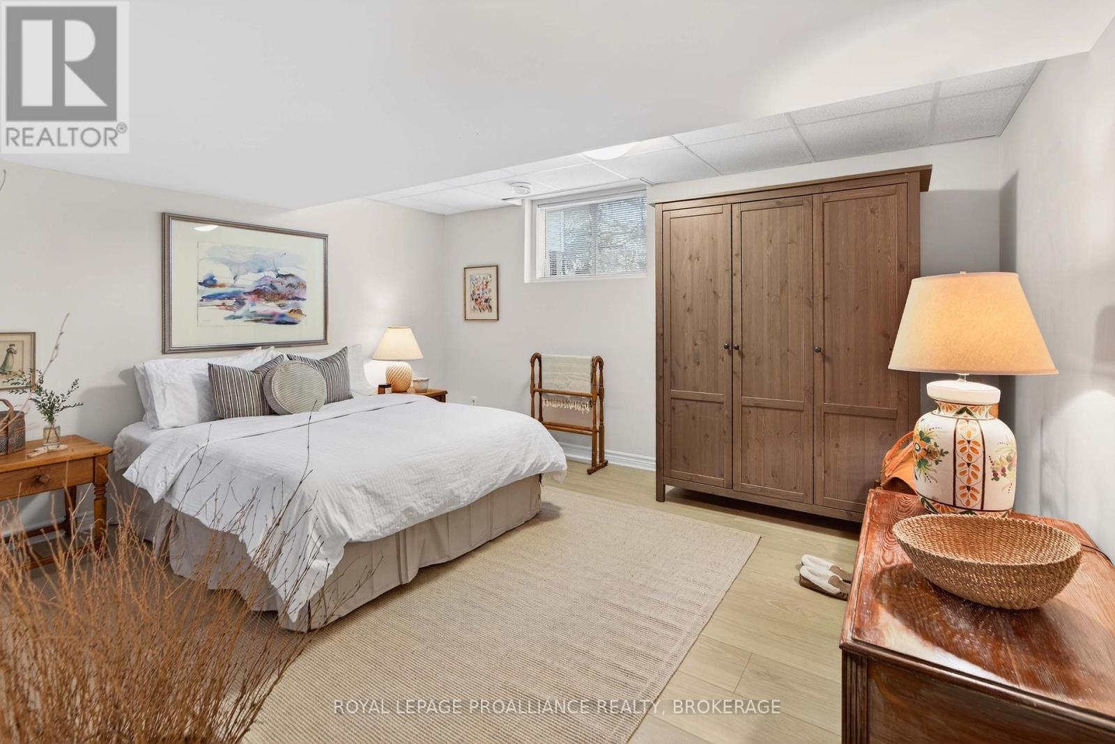 25 George Street E, Westport, Ontario  K0G 1X0 - Photo 42 - X12892940