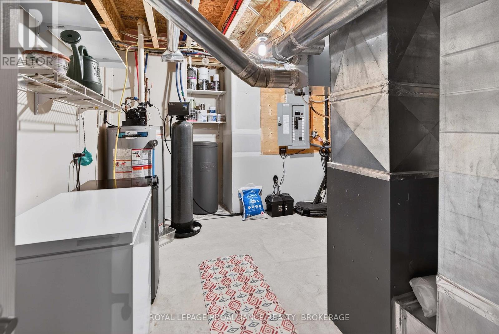 25 George Street E, Westport, Ontario  K0G 1X0 - Photo 45 - X12892940