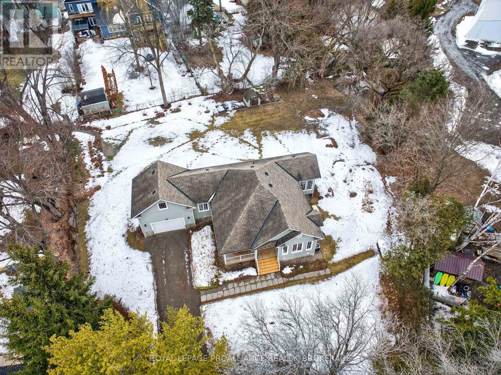 25 George Street E, Westport, Ontario  K0G 1X0 - Photo 6 - X12892940