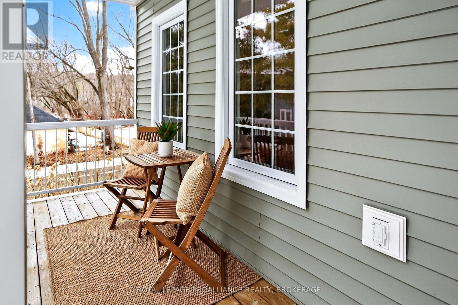 25 George Street E, Westport, Ontario  K0G 1X0 - Photo 8 - X12892940