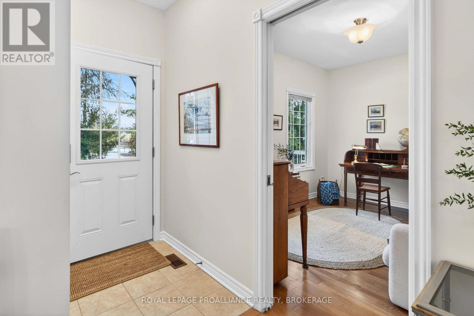 25 George Street E, Westport, Ontario  K0G 1X0 - Photo 9 - X12892940