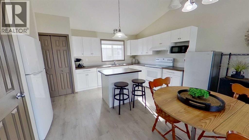 29, 5302 47 Street, Camrose, Alberta  T4V 1K6 - Photo 4 - A2289960