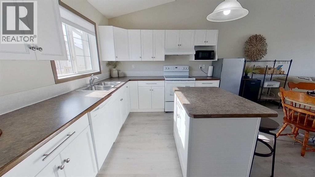 29, 5302 47 Street, Camrose, Alberta  T4V 1K6 - Photo 6 - A2289960