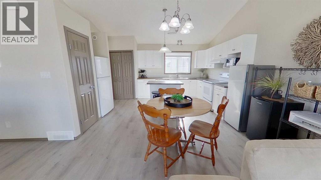 29, 5302 47 Street, Camrose, Alberta  T4V 1K6 - Photo 3 - A2289960