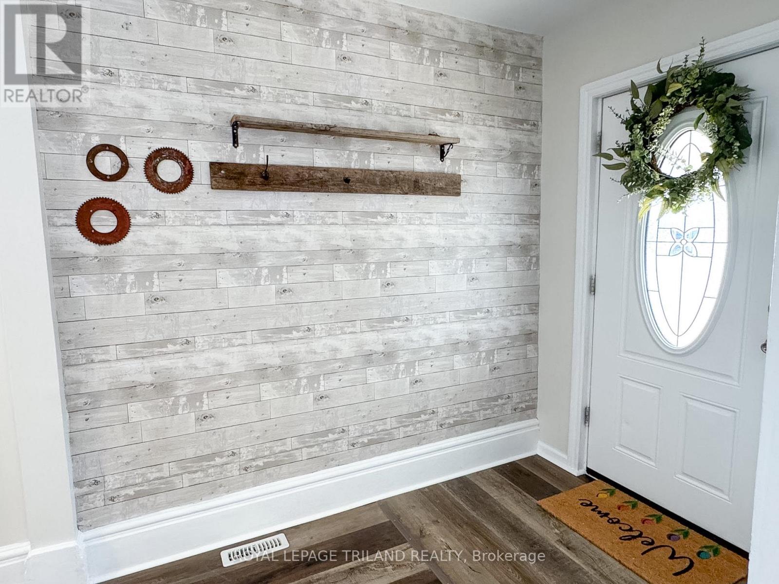 Main - 42 Erie Street, St. Thomas, Ontario  N5R 2M7 - Photo 10 - X12892942