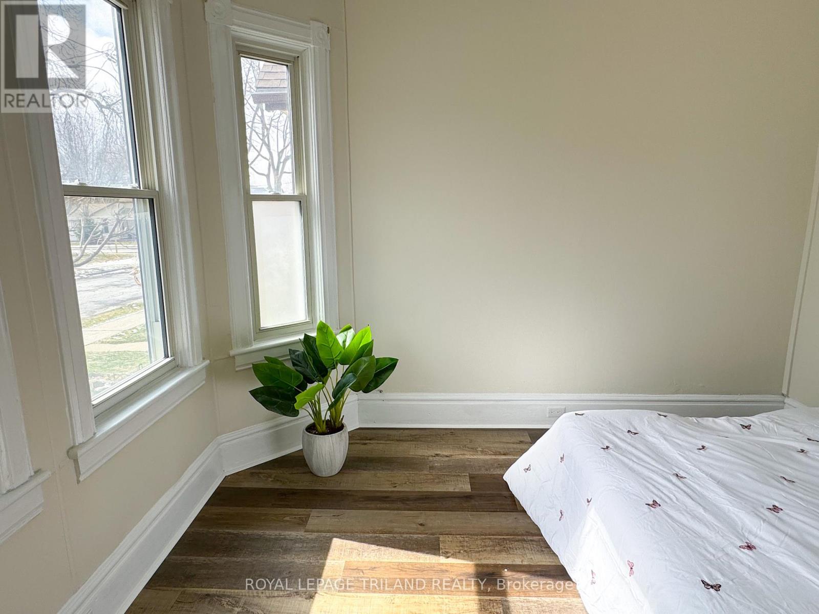 Main - 42 Erie Street, St. Thomas, Ontario  N5R 2M7 - Photo 14 - X12892942