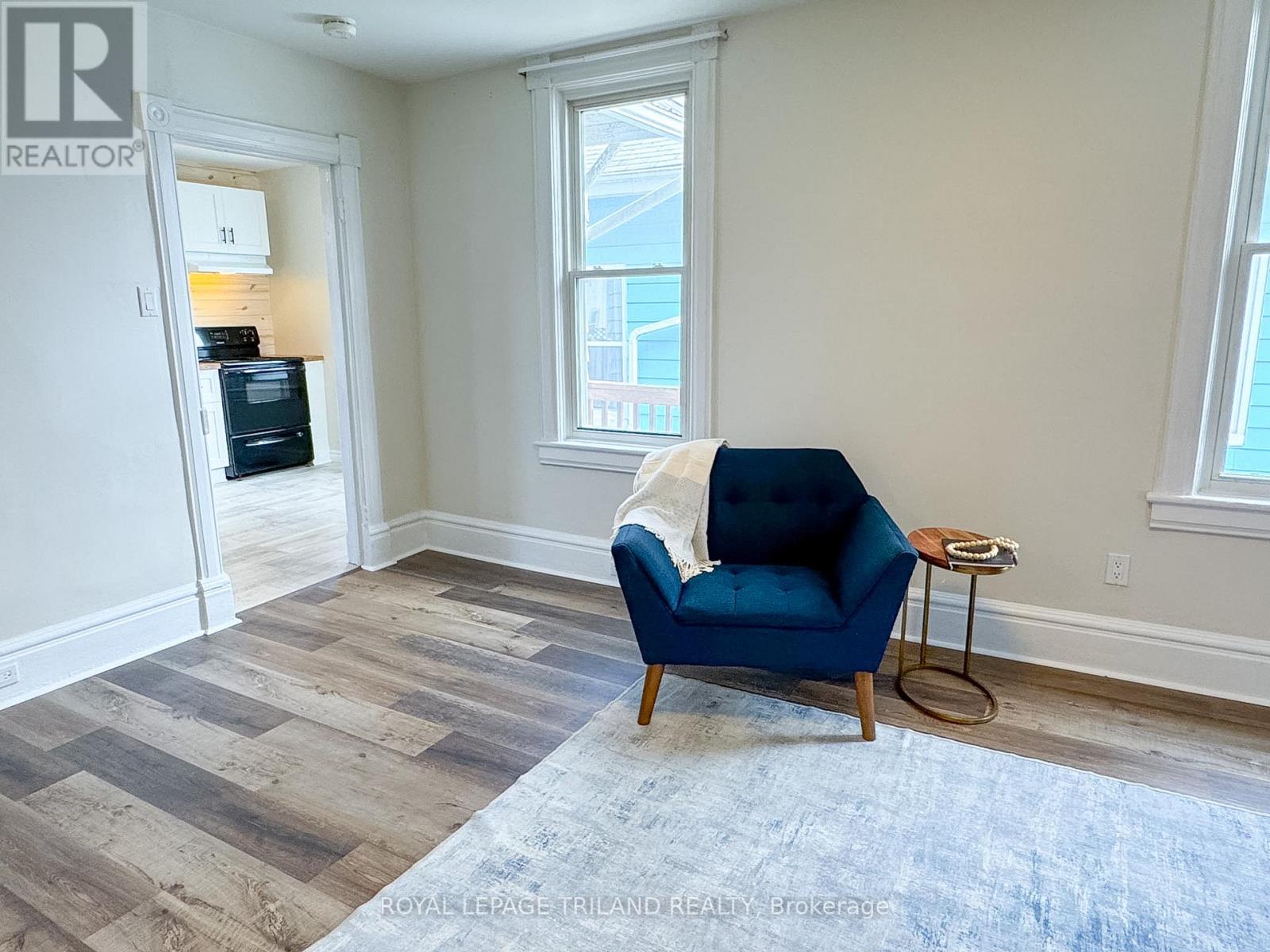 Main - 42 Erie Street, St. Thomas, Ontario  N5R 2M7 - Photo 7 - X12892942