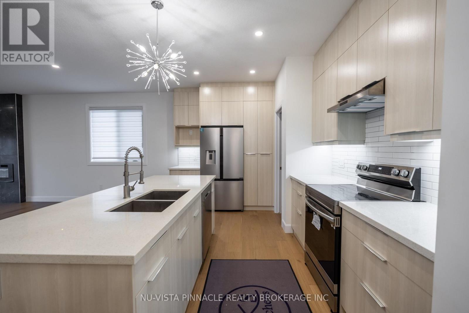 280 Stathis Boulevard, Sarnia, Ontario  N7S 0G7 - Photo 13 - X12893052