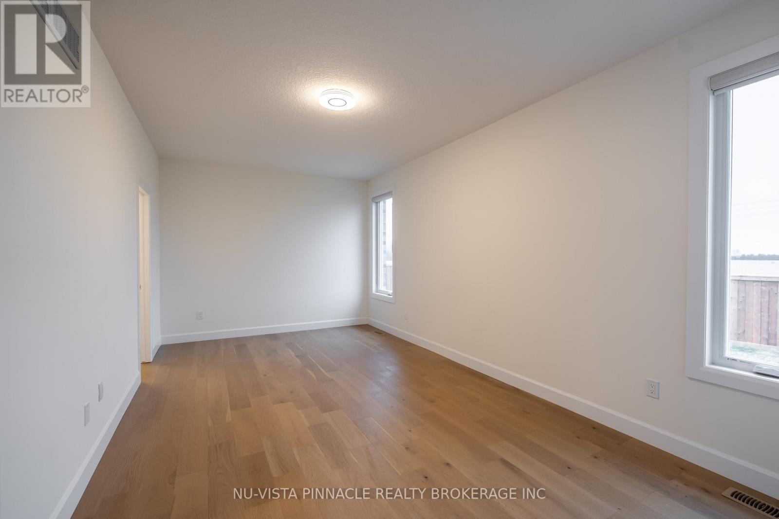 280 Stathis Boulevard, Sarnia, Ontario  N7S 0G7 - Photo 19 - X12893052