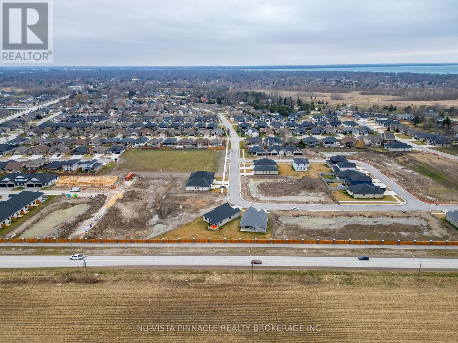 280 Stathis Boulevard, Sarnia, Ontario  N7S 0G7 - Photo 35 - X12893052