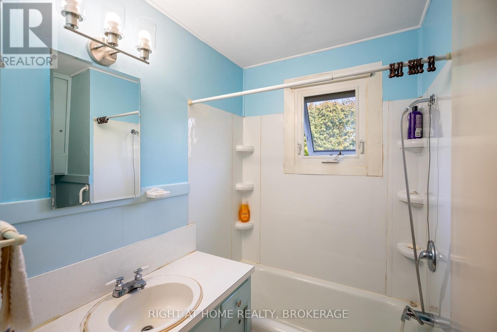 1353 Mcnab Road, Niagara-On-The-Lake, Ontario  L0S 1J0 - Photo 32 - X12877956