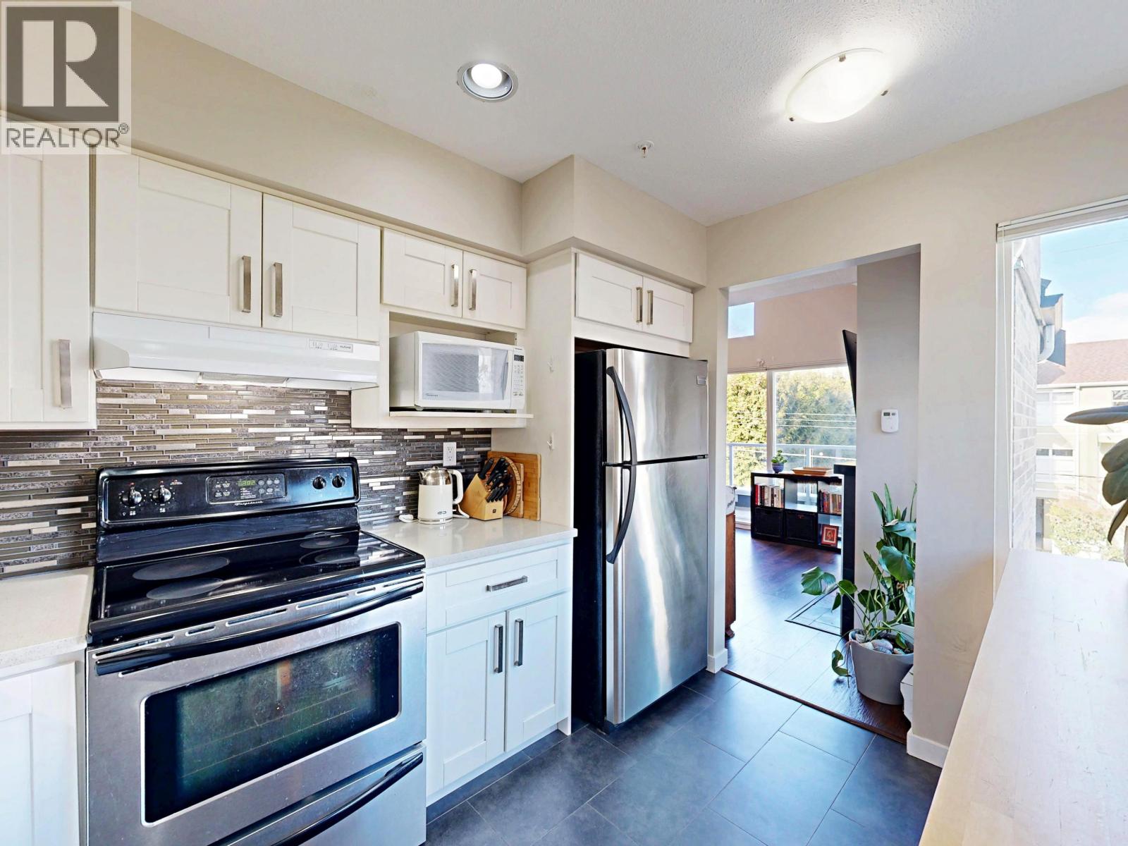 307 865 W 15th Avenue, Vancouver, British Columbia  V5Z 1R8 - Photo 4 - R3100723