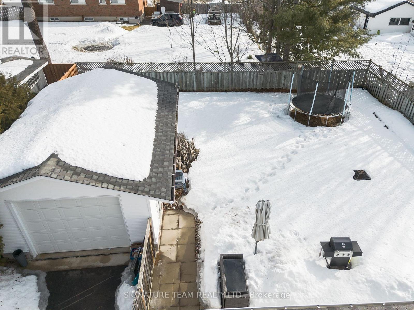 102 Hemlock Street, Petawawa, Ontario  K8H 3C2 - Photo 10 - X12893154