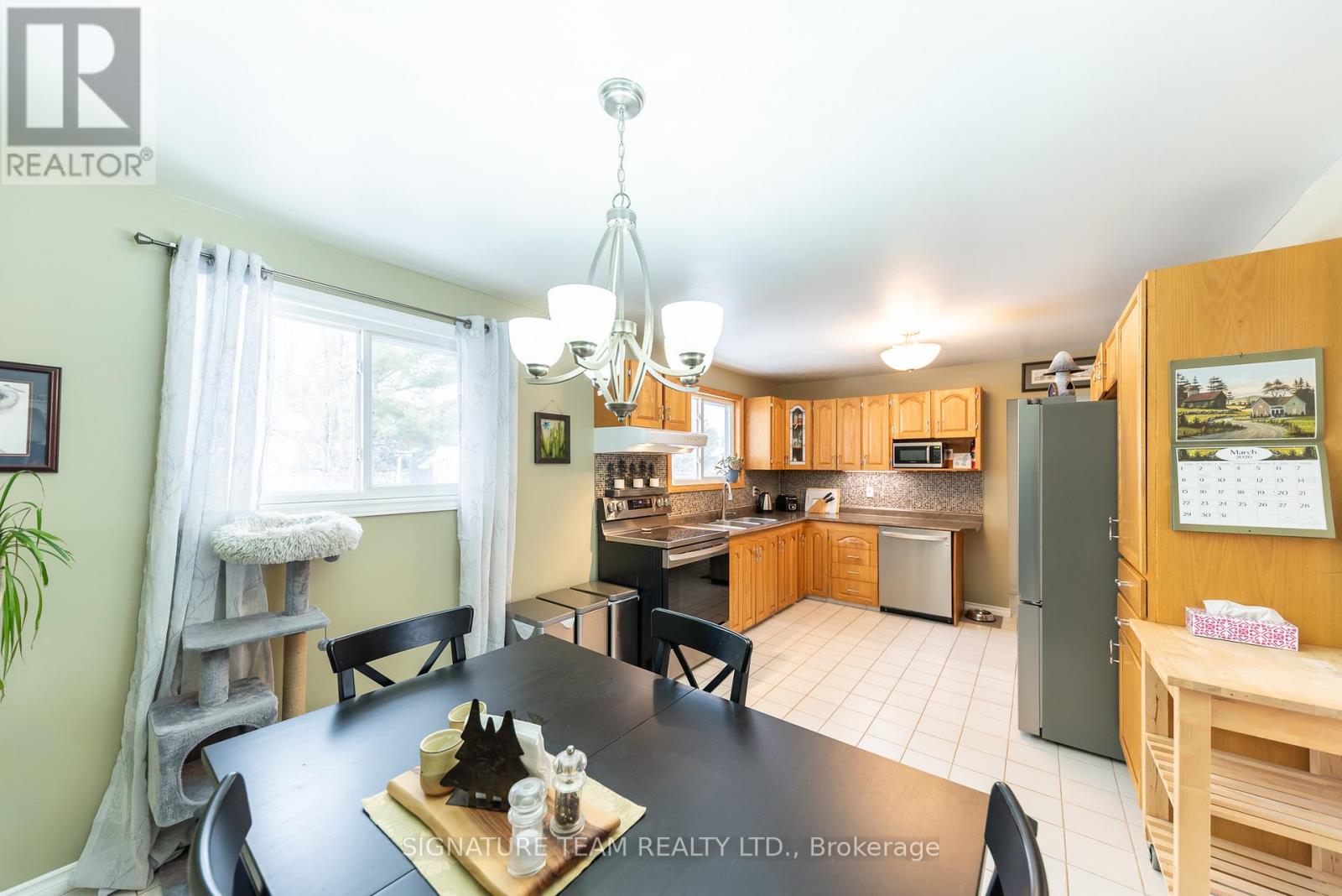 102 Hemlock Street, Petawawa, Ontario  K8H 3C2 - Photo 17 - X12893154