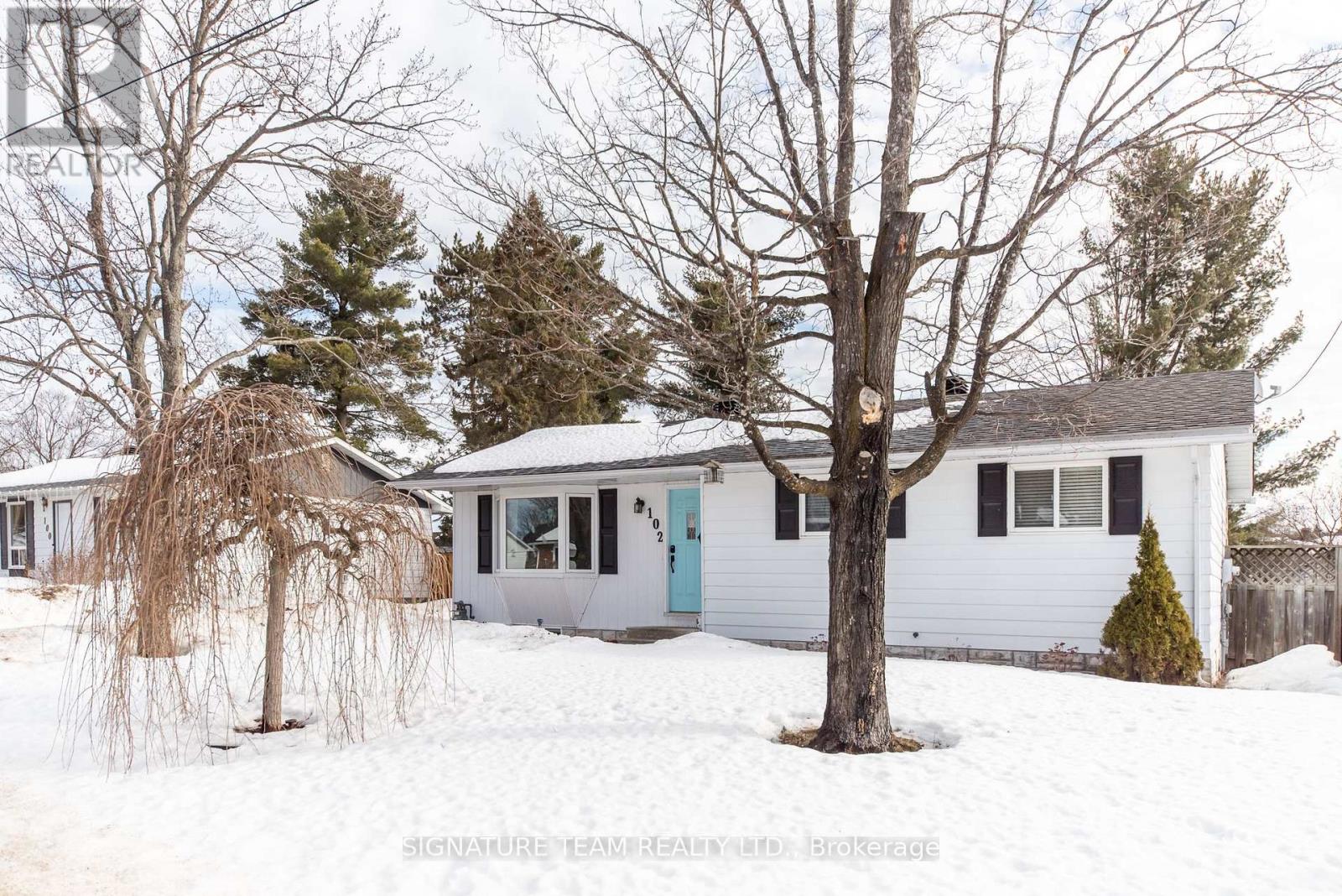 102 Hemlock Street, Petawawa, Ontario  K8H 3C2 - Photo 3 - X12893154