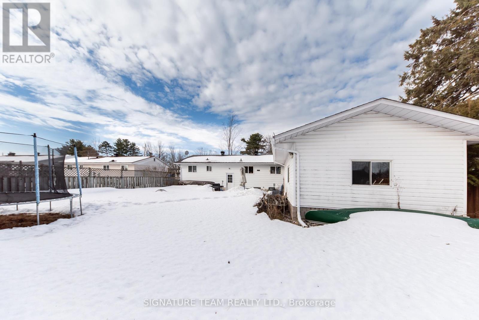 102 Hemlock Street, Petawawa, Ontario  K8H 3C2 - Photo 6 - X12893154