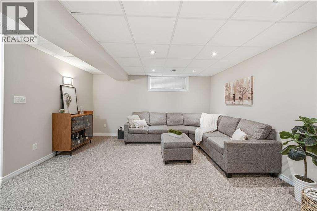 309 Featherstone Crescent, Kitchener, Ontario  N2R 1Z4 - Photo 26 - 40811189