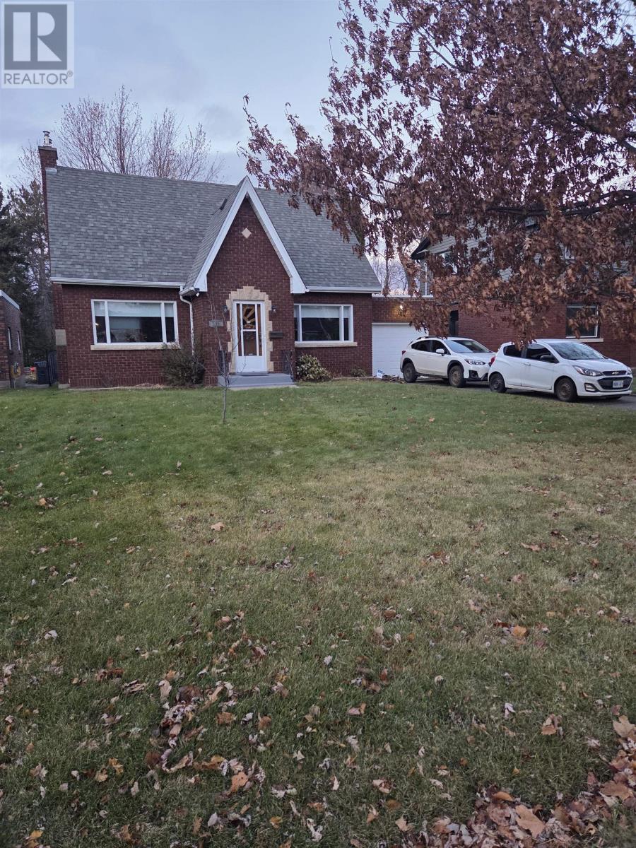 1729 Mcgregor Ave, Thunder Bay, Ontario  P7E 5E9 - Photo 44 - TB2600401