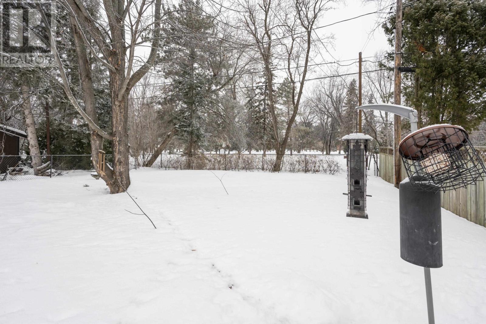 1729 Mcgregor Ave, Thunder Bay, Ontario  P7E 5E9 - Photo 7 - TB2600401