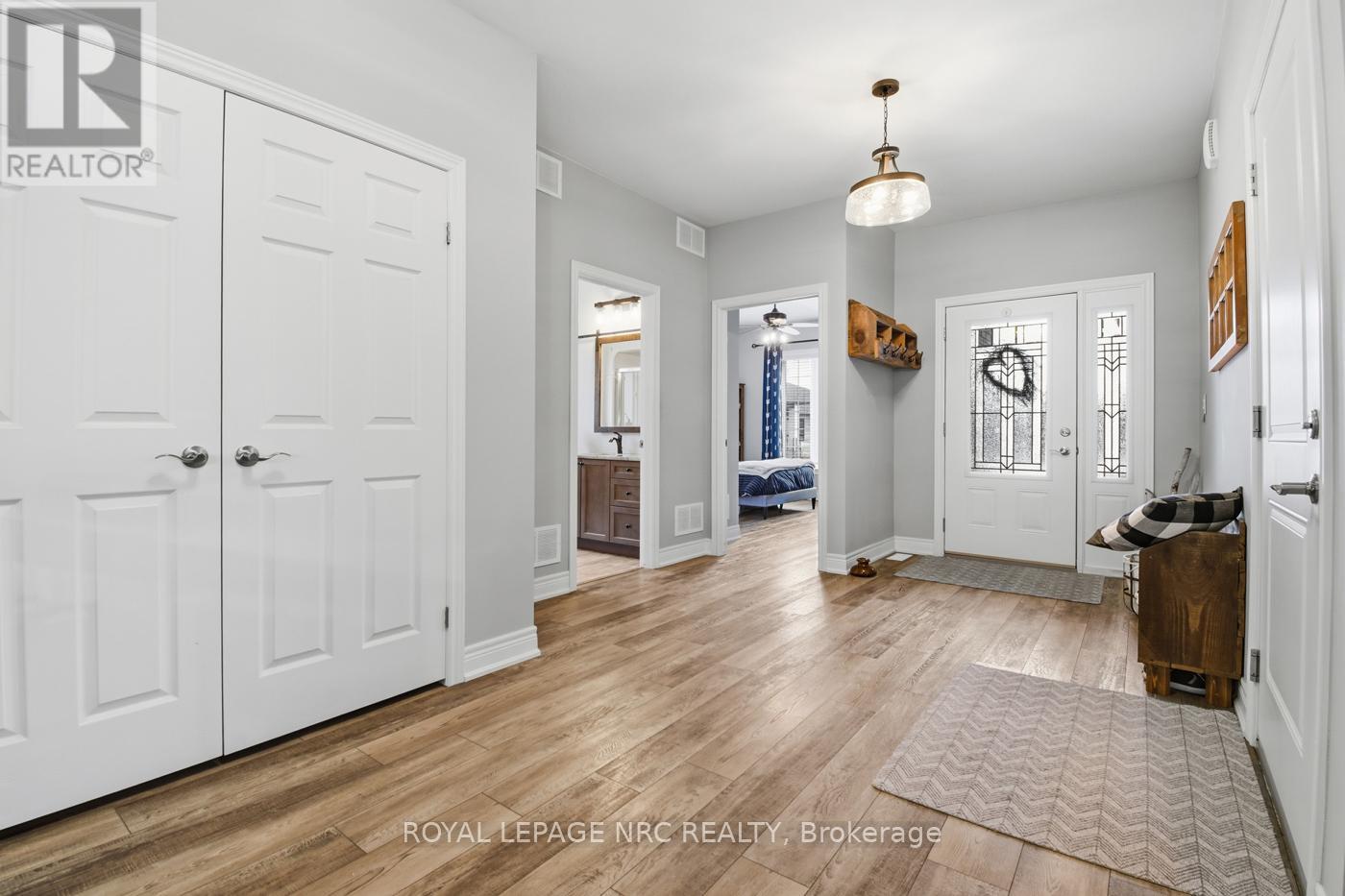 67 Hickory Court, Port Colborne, Ontario  L3K 0B2 - Photo 2 - X12893122