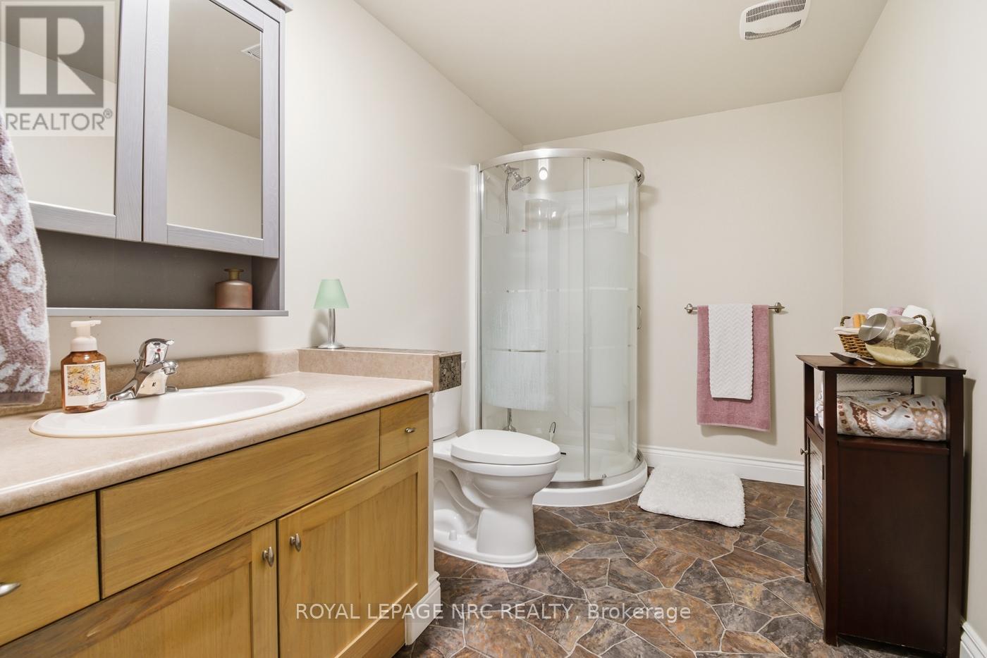 67 Hickory Court, Port Colborne, Ontario  L3K 0B2 - Photo 21 - X12893122