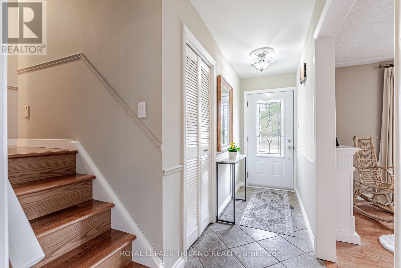 188 Canterbury Drive, Thames Centre (Dorchester), Ontario  N0L 1G3 - Photo 19 - X12891866