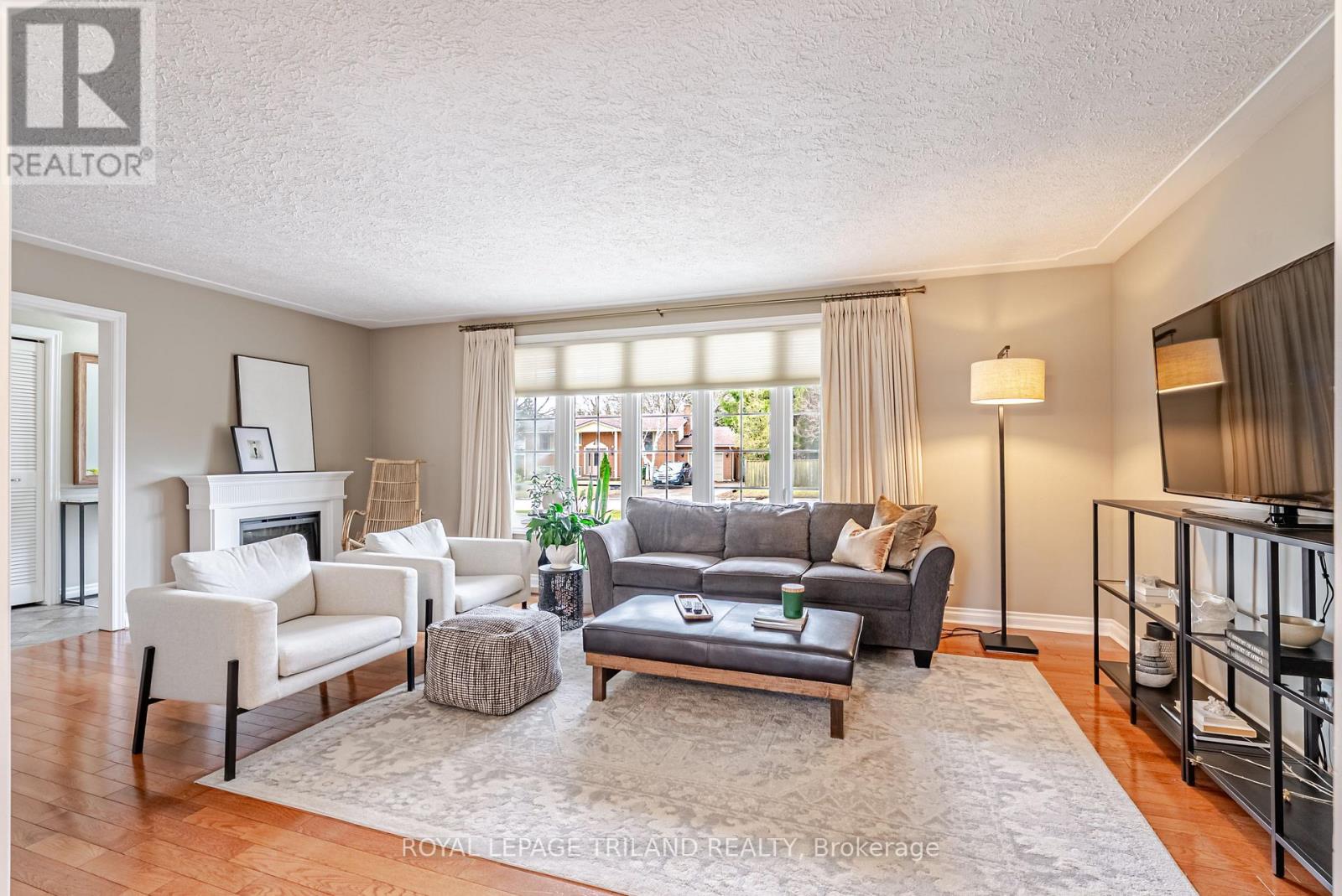 188 Canterbury Drive, Thames Centre (Dorchester), Ontario  N0L 1G3 - Photo 9 - X12891866