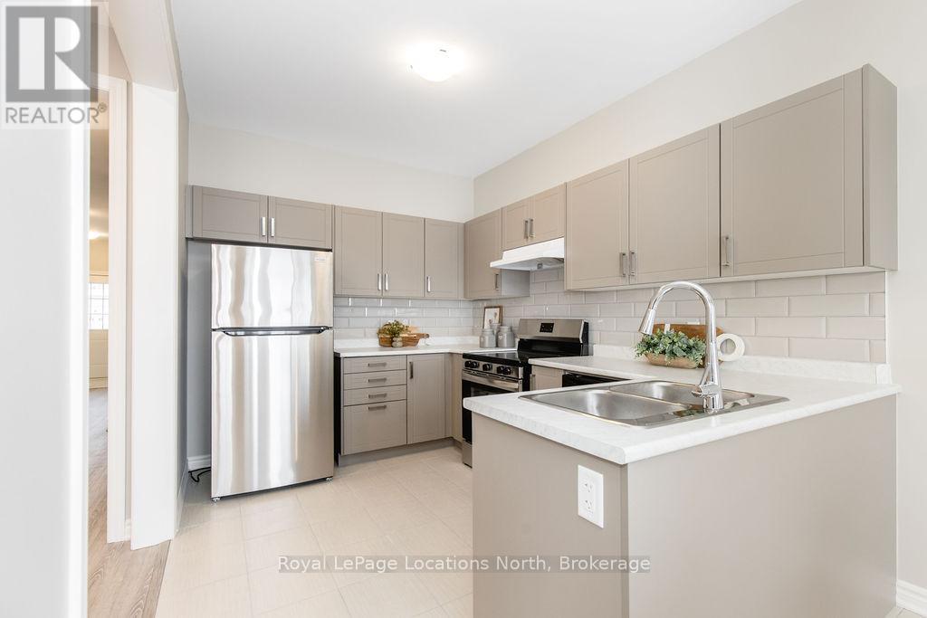 276 Springfield Crescent, Clearview, Ontario  L0M 1S0 - Photo 16 - S12893002