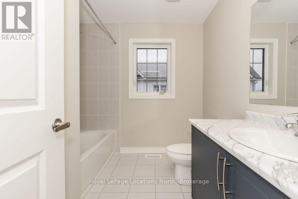 276 Springfield Crescent, Clearview, Ontario  L0M 1S0 - Photo 36 - S12893002