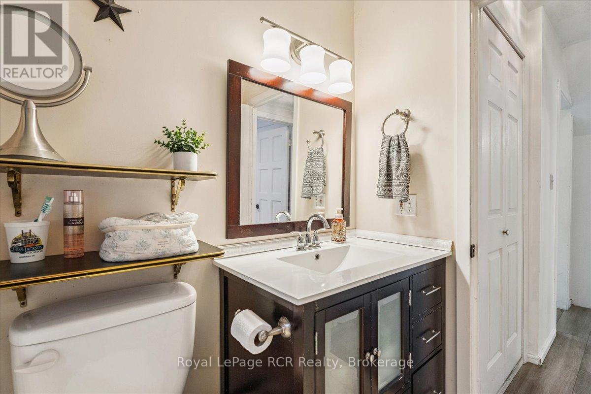 1368 6th Avenue W, Owen Sound, Ontario  N4K 5H4 - Photo 22 - X12892922