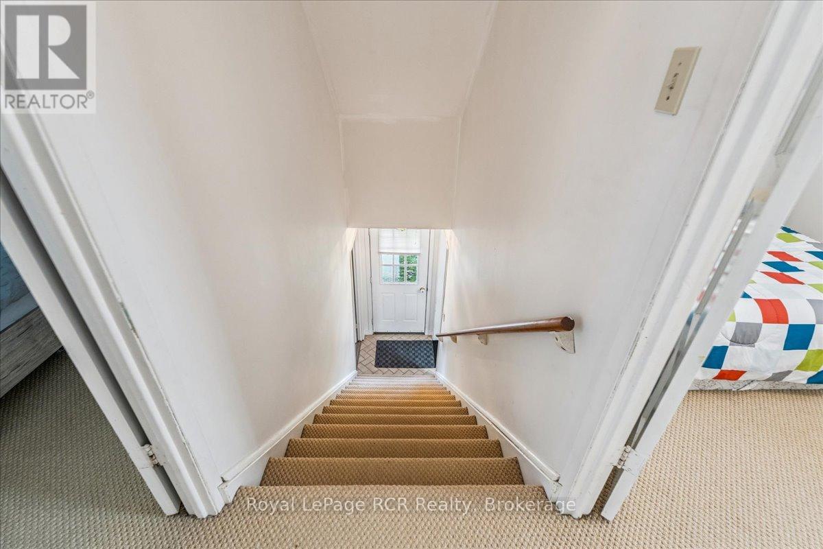 1368 6th Avenue W, Owen Sound, Ontario  N4K 5H4 - Photo 24 - X12892922