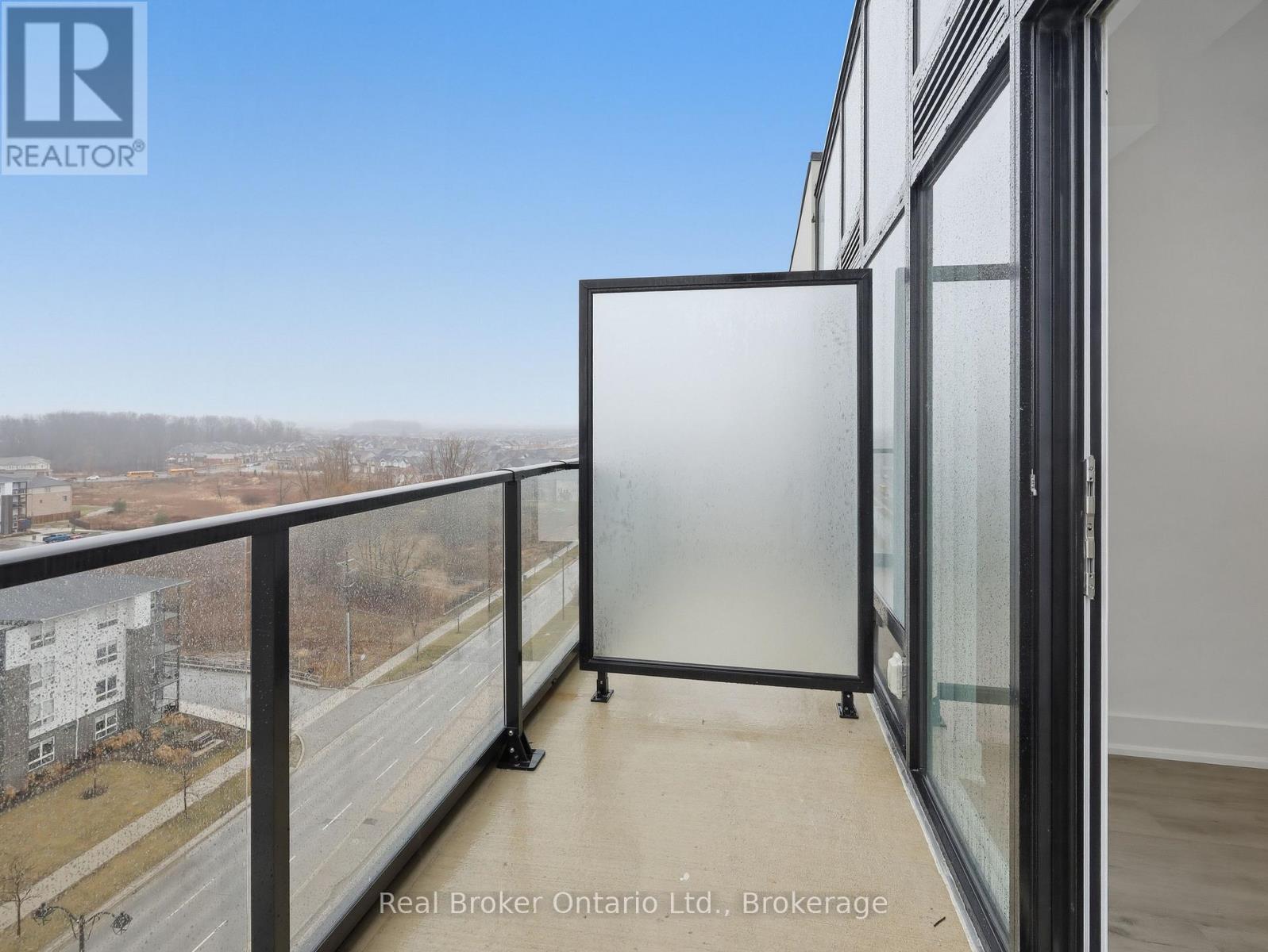 1004 - 575 Conklin Road, Brantford, Ontario  N3T 5L5 - Photo 4 - X12893024