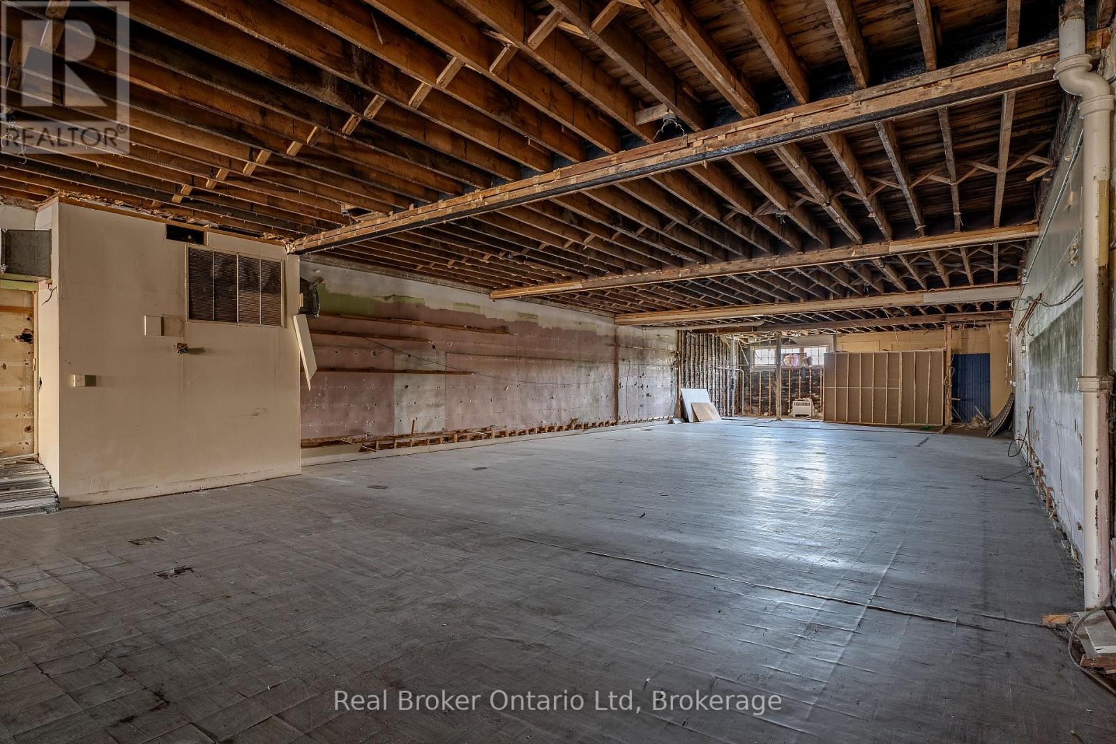 937 2nd Avenue E, Owen Sound, Ontario  N4K 2H5 - Photo 14 - X12893040