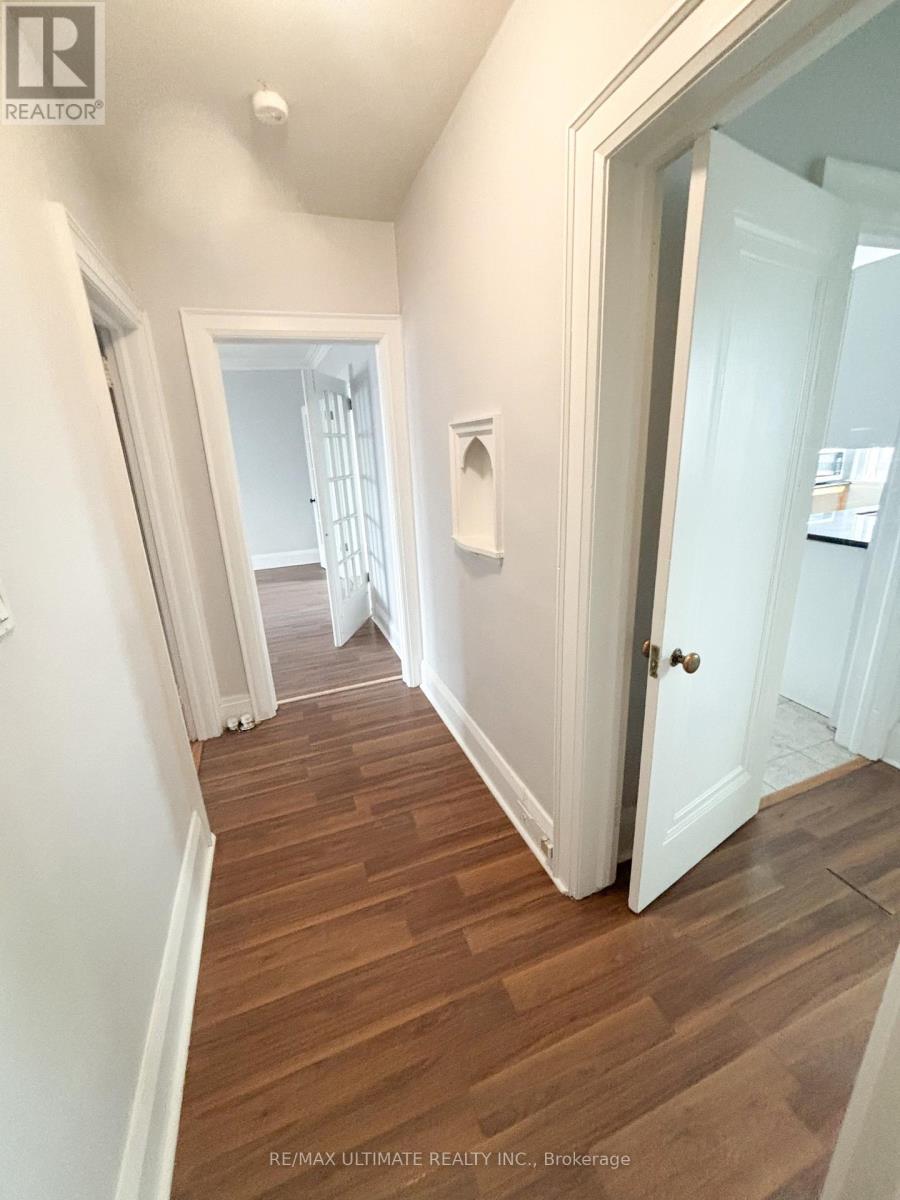 #11 - 20 Roselawn Avenue, Toronto, Ontario  M4R 1E4 - Photo 2 - C12892996