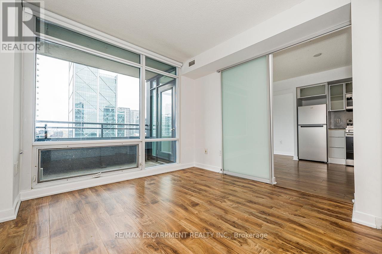 2501 - 25 Telegram Mews, Toronto, Ontario  M5V 3Z1 - Photo 25 - C12893010