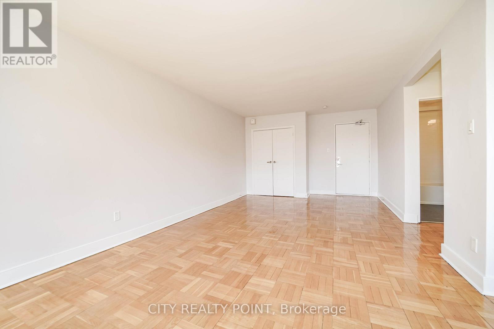 404 - 1545 Bathurst Street, Toronto, Ontario  M5P 3H6 - Photo 3 - C12893034