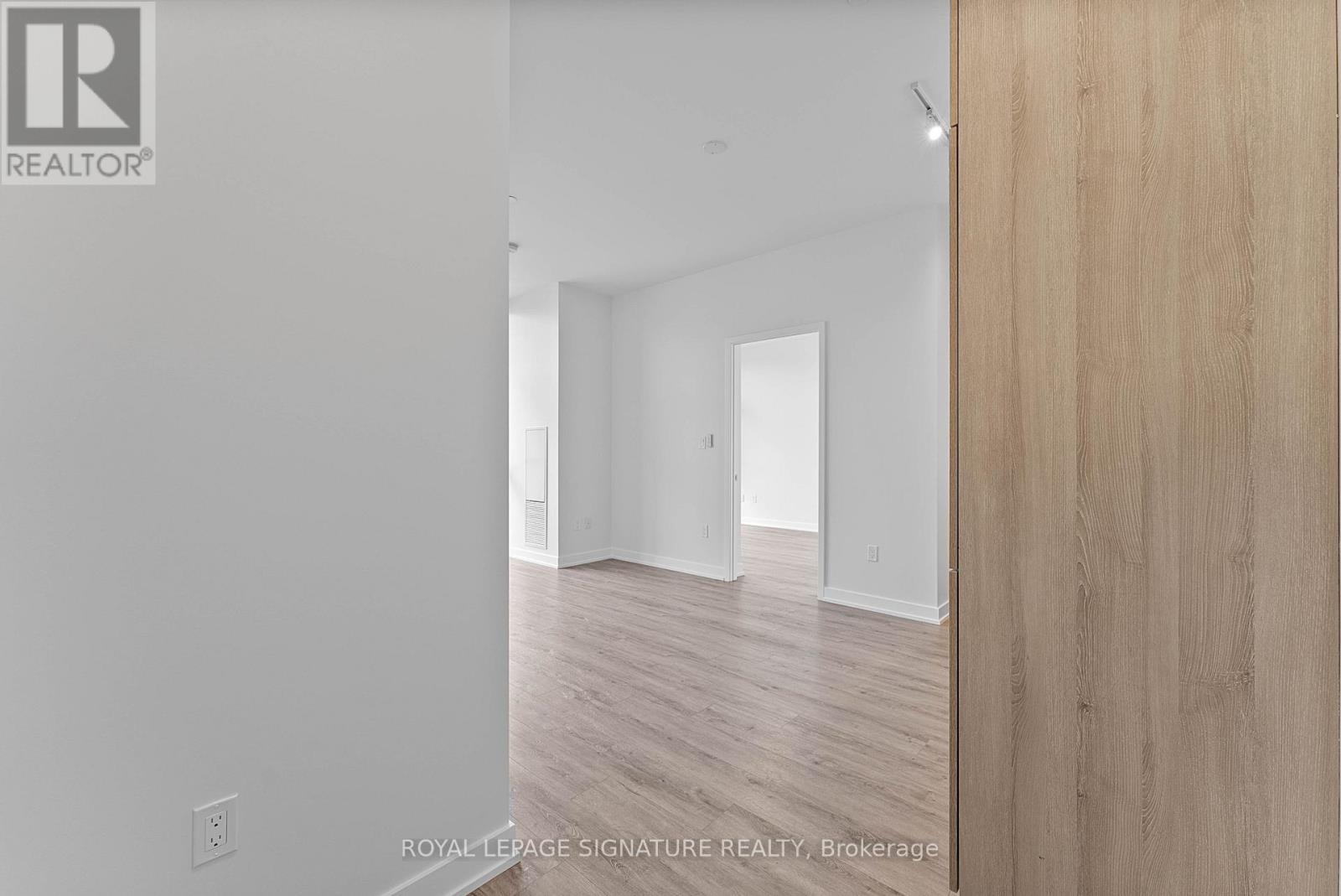 313 - 50 Ordnance Street, Toronto, Ontario  M6K 0C9 - Photo 3 - C12893126