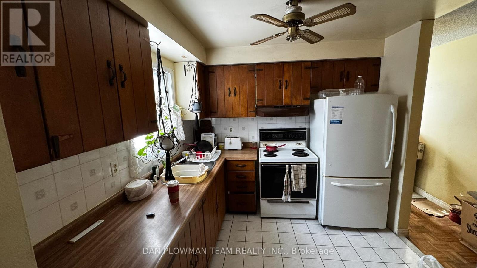 42 Plumridge Court, Ajax, Ontario  L1S 3Z8 - Photo 4 - E12893020