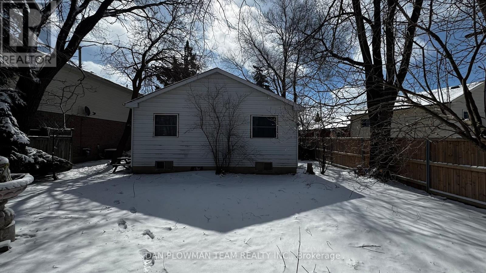 42 Plumridge Court, Ajax, Ontario  L1S 3Z8 - Photo 9 - E12893020