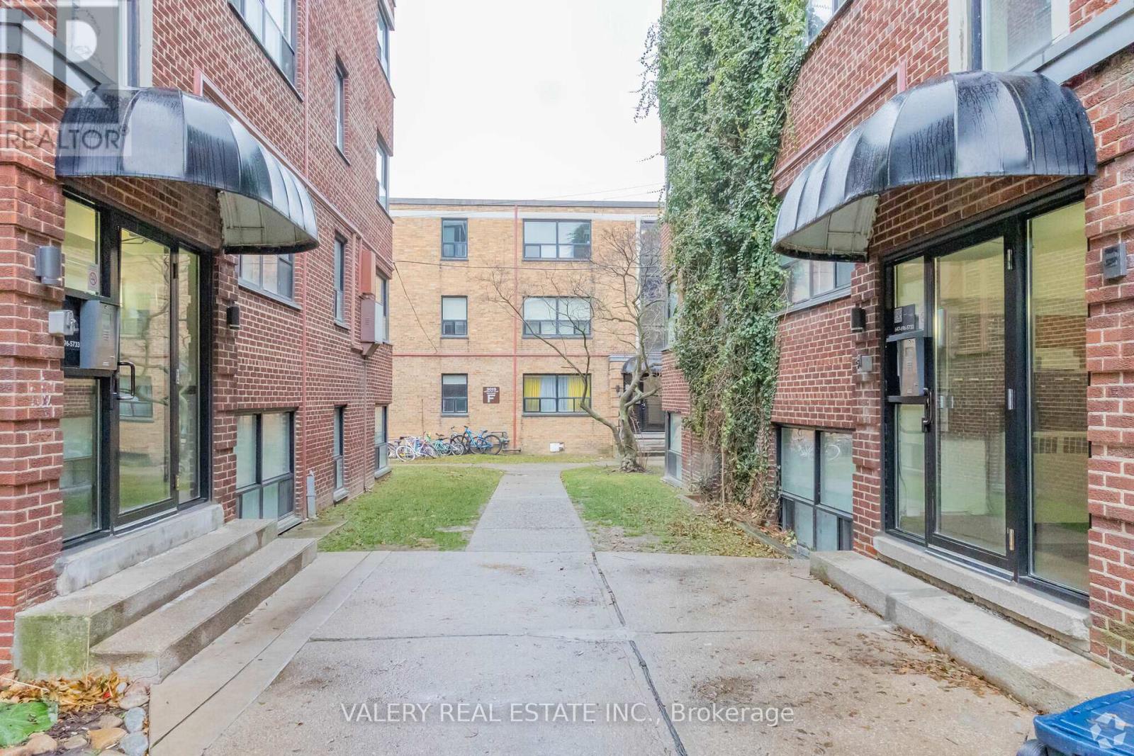 F12 - 3015 Queen Street, Toronto, Ontario  M1N 1A5 - Photo 3 - E12893104