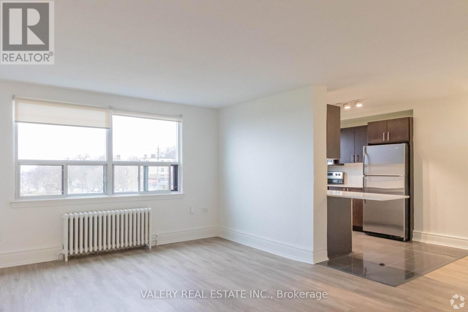 F12 - 3015 Queen Street, Toronto, Ontario  M1N 1A5 - Photo 6 - E12893104