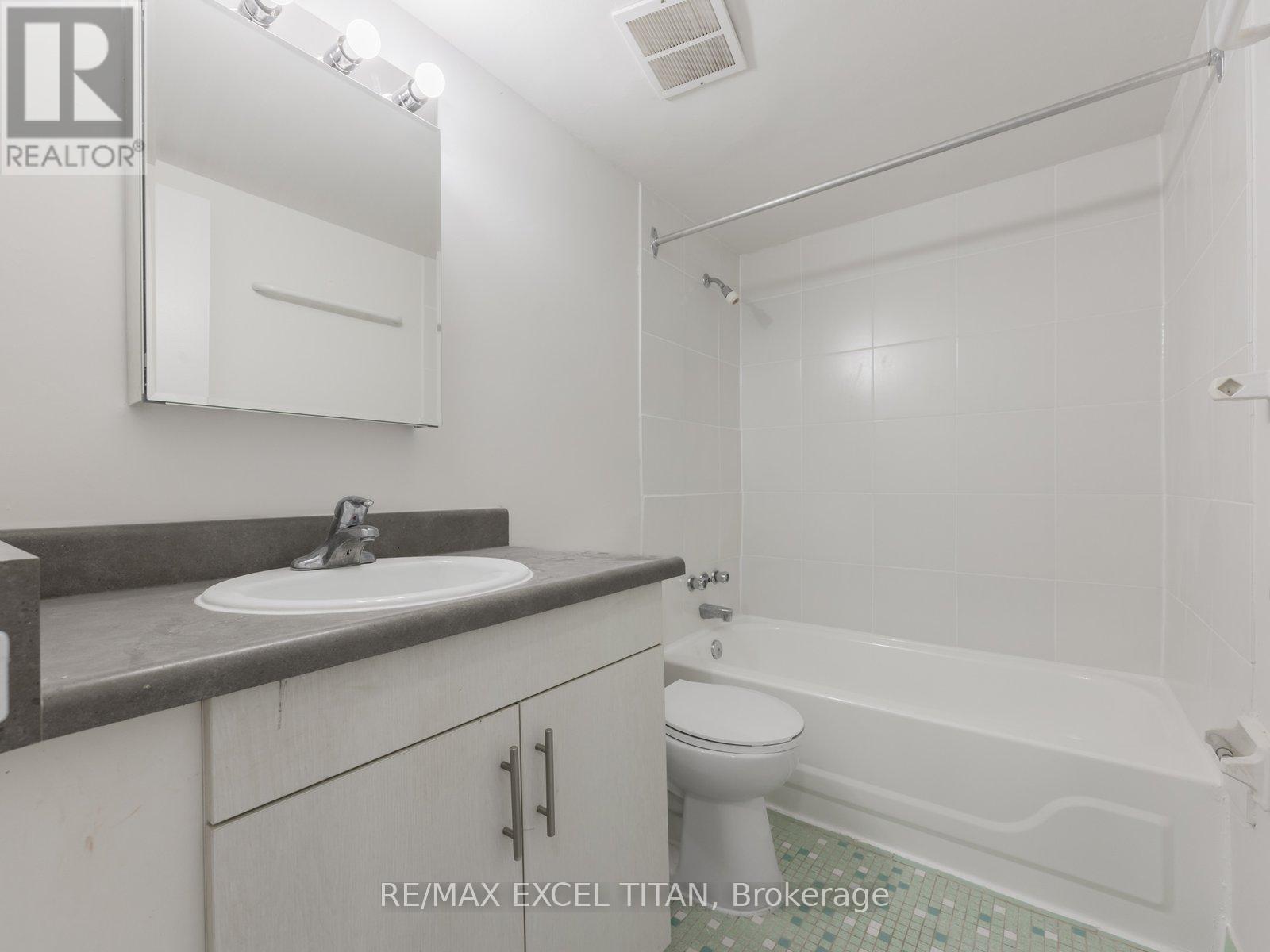 707 - 1385 Midland Avenue, Toronto, Ontario  M1P 3B8 - Photo 20 - E12893114