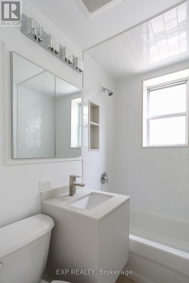 Apt 1 - 73 Balfour Avenue, Toronto, Ontario  M4C 1T4 - Photo 3 - E12893118