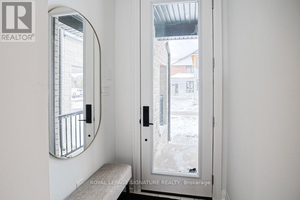 448 York Downs Boulevard, Markham, Ontario  L6C 3R3 - Photo 41 - N12892978