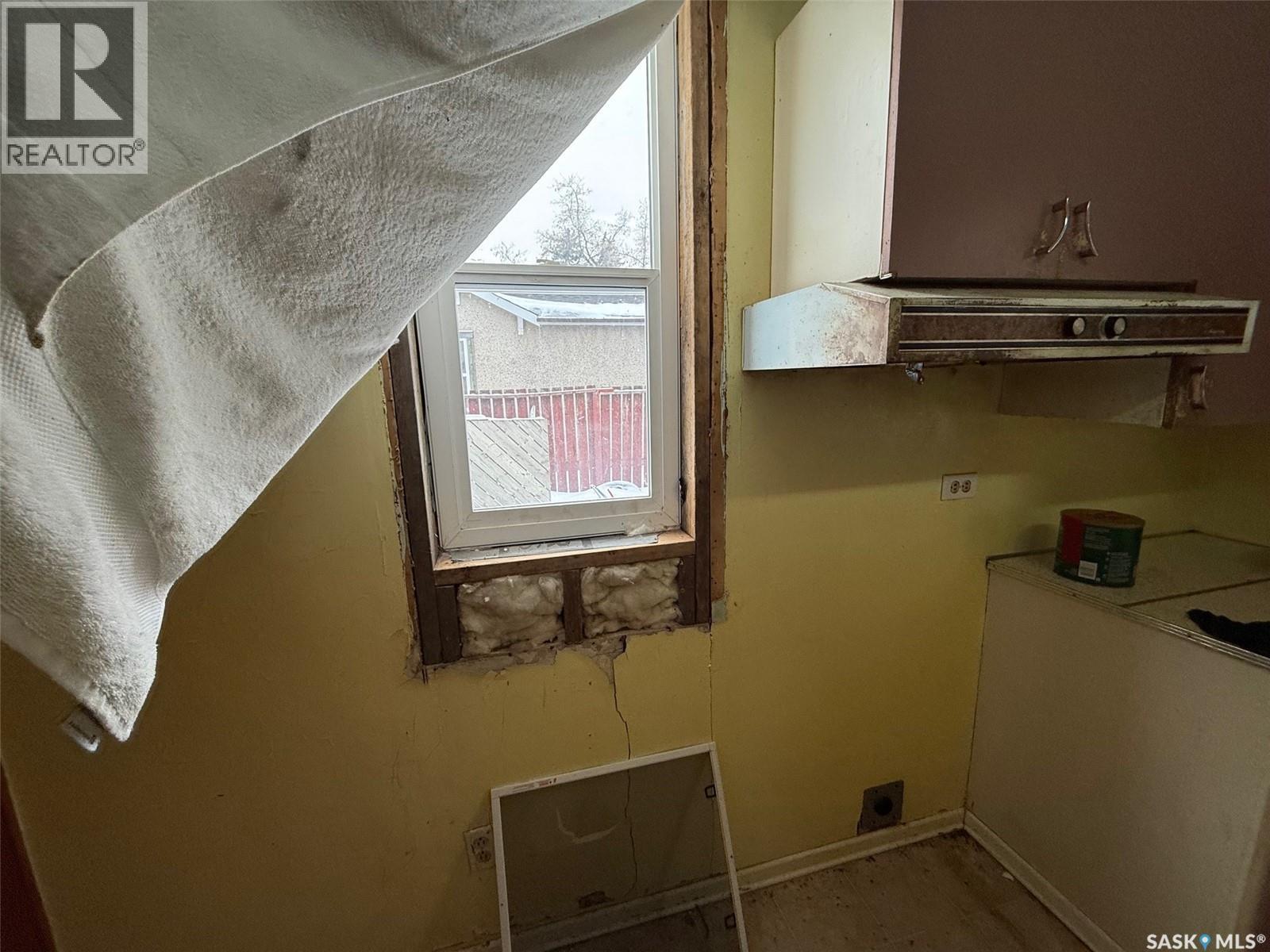 1581 103rd Street, North Battleford, Saskatchewan  S9A 1L4 - Photo 4 - SK030418